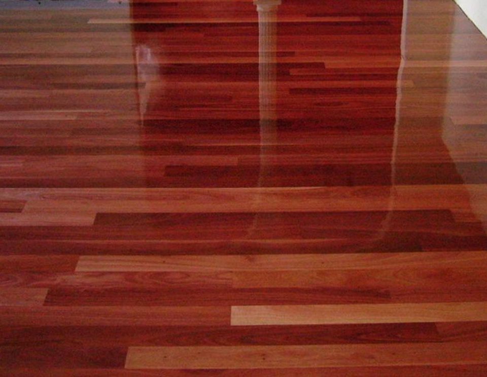 Jarrah Timber Flooring – Sanding and Polishing Staining timber floors